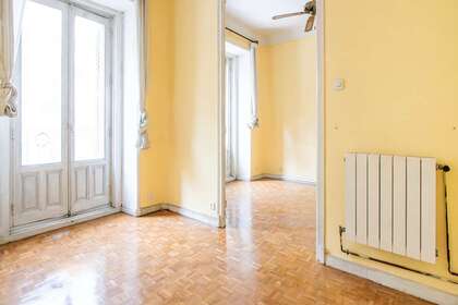 Flat for sale in Madrid. 