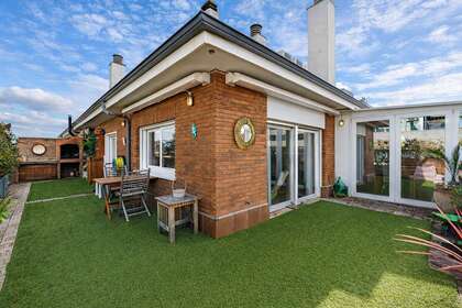 Flat for sale in Ríos Rosas, Chamberí, Madrid. 