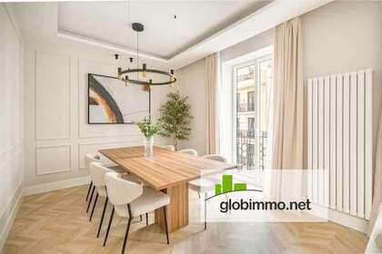 Apartment for sale in Madrid. 