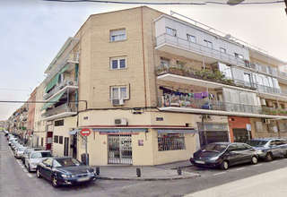 Flat for sale in Pradolongo, Usera, Madrid. 